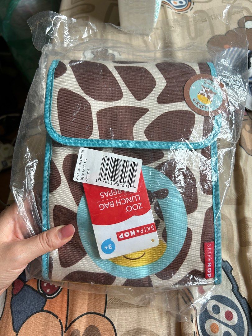 Skip hop Zoo lunch bag Giraffe Babies Kids Maternity Care on Carousell