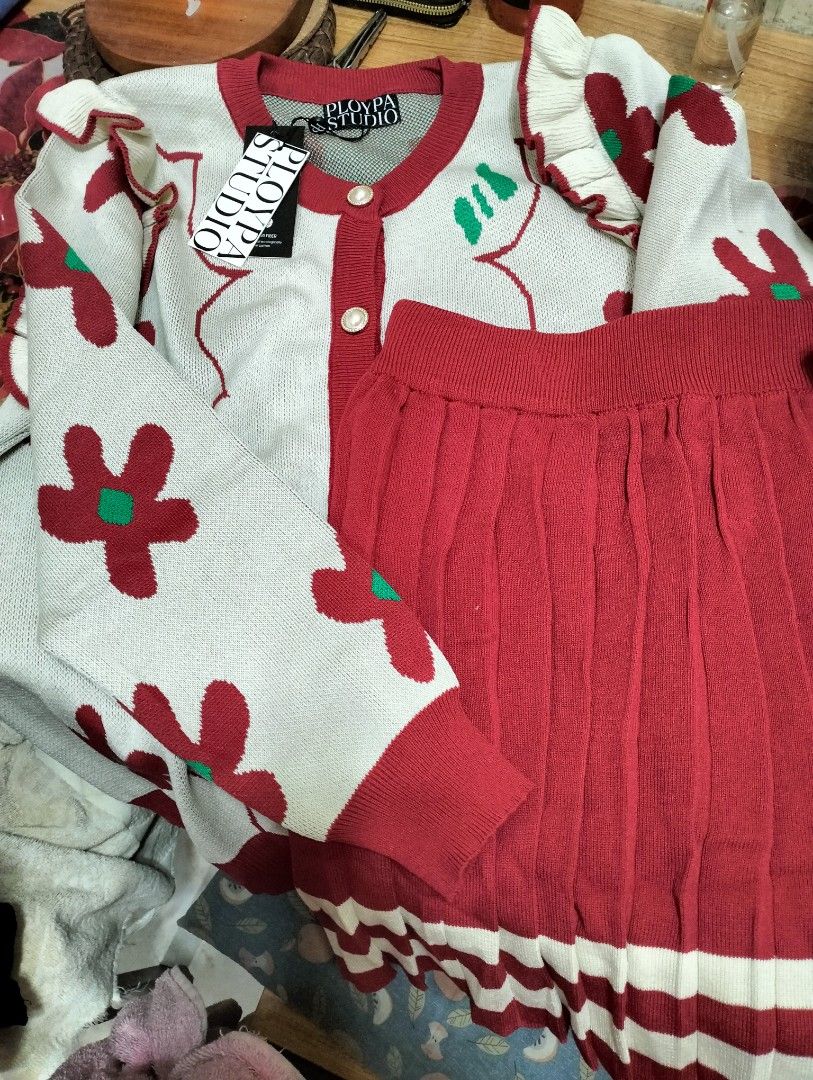 Skirt and sweater coords knitted PLOYPA (Category: Sets or Coordinates) located in Taytay. Submitted by kashleesha (Listing ID 1309520770, Image 3). Description: bought via live selling in bkk. fits small to xl. used once. working buttons..
