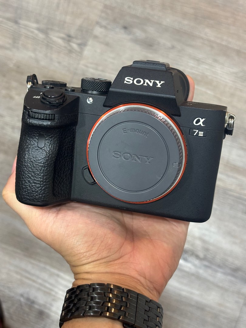 SONY A7 III BODY SHUTTER COUNT 50k, Photography, Cameras on Carousell