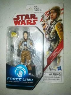 Star Wars 3.75" Force Link Resistance Gunner Paige The Last Jedi Sealed