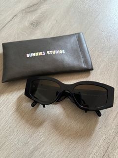 Sunnies Studios Nori polarized sunglasses in Black