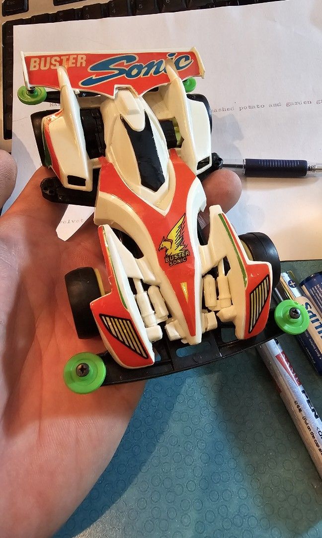 Tamiya Mini 4WD Buster Sonic (Super TZ Chassis), Toys