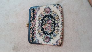 Tapestry kisslock purse