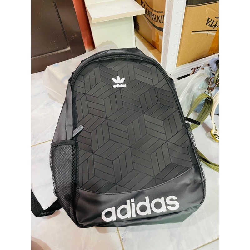 Tas Ransel Adidas original Fesyen Pria Tas Dompet Ransel di Carousell