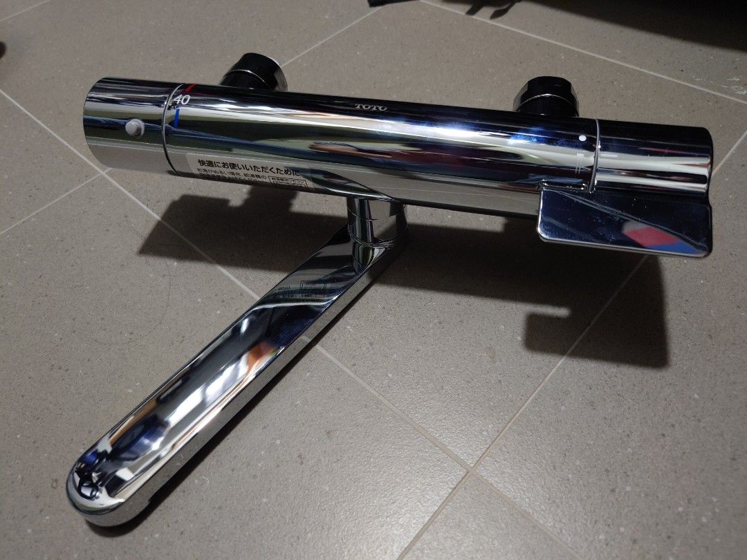 混合水栓 TBV03421J クロムメッキ TOTO 壁付サーモスタット混合水栓 TBV03421J (水栓金具) 価格