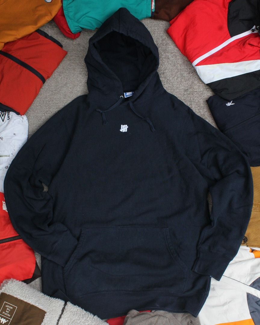 Undefeated icon pullover hoodie on sale