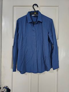 Uniqlo Blue Long Sleeves Button Down Blouse