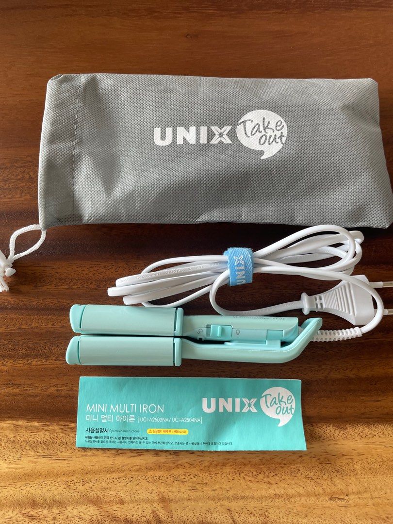 Unix Mini Multi Iron portable curling iron