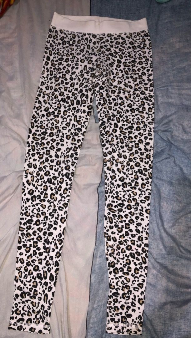 Leopard print leggings forever 21 top