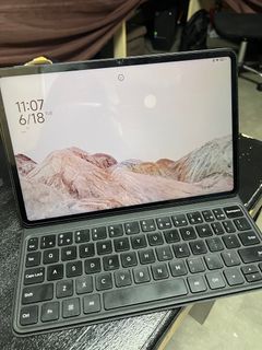 Xiaomi Mi Pad 6 with Keyboard