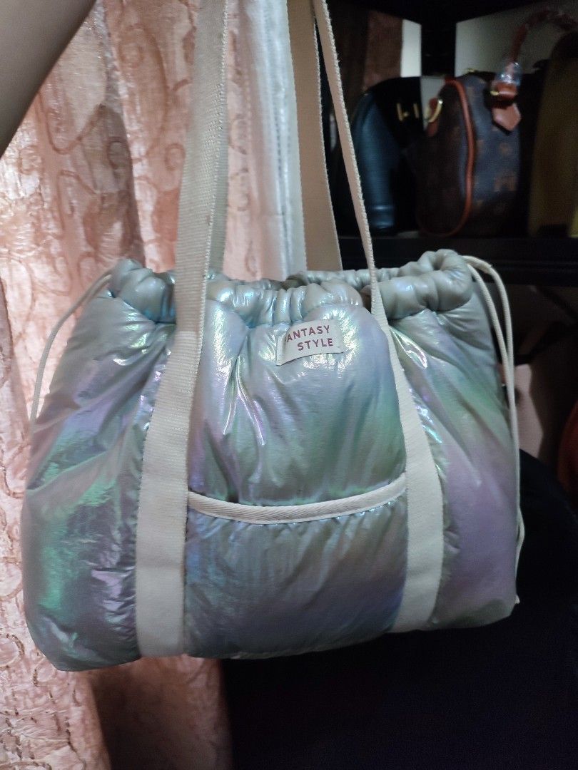 Zara Iridescent puffer tote with drawstring