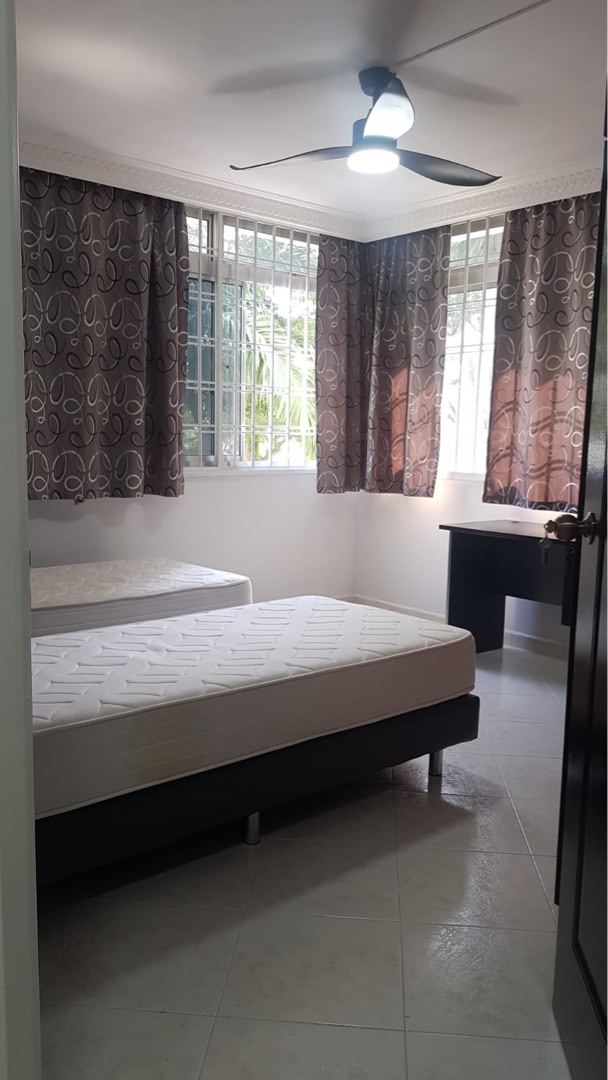 (Category: ) located in . Submitted by elle238 (Listing ID 1309656322, Image 1). Description: .