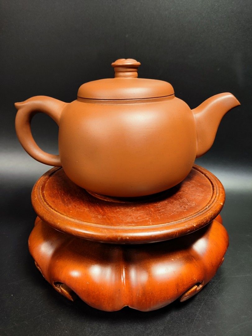 早期老藏紫砂壺#28 - 八德紫砂壺(落款：東峰)（宜興/宜龍/天青/朱泥/段