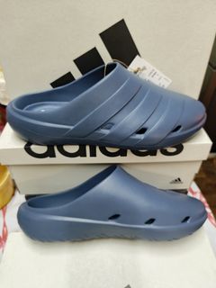 (Category: ) located in . Submitted by arcteryx. (Listing ID 1309605396, Image 1). Description: .