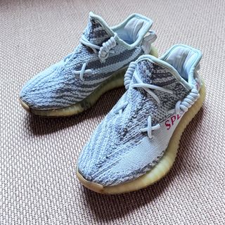 Yeezy blue tint hong kong discount