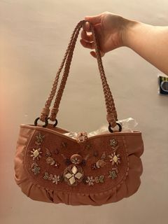 （分類：）位於 。 由 sasa3c 提交（商品編號 1309666729，圖片 1）。簡介： 。