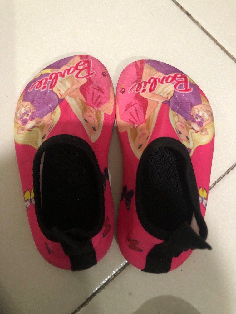 Aqua shoes (Category: Babies & Kids Fashion) located in Taytay. Submitted by kylebern (Listing ID 1309554738, Image 1). Description: 15cm medida Used once More stuffs visit my acct.