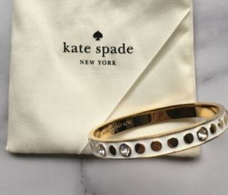 Auth💯KATE SPADE ♠️SPOT THE  SPADE  White Enamel Bangle   Gold Bracelet