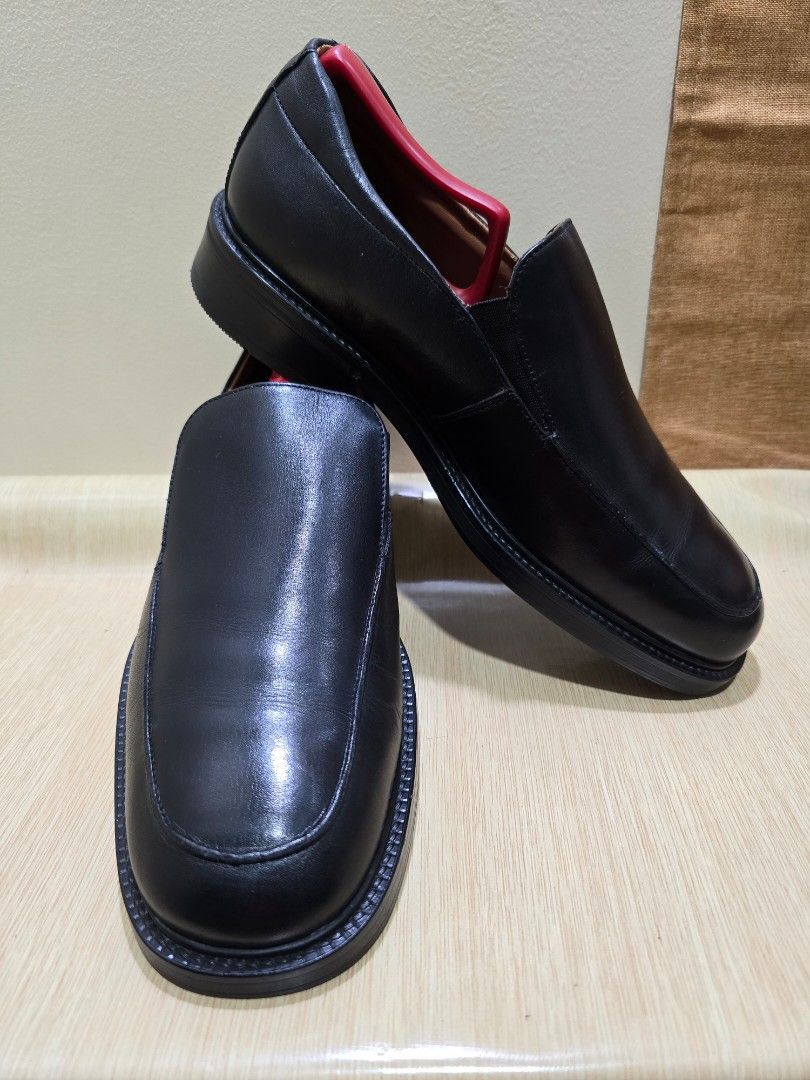 Bill Blass Size 10 Men s Leather Slip On Formal Shoes Men s Fashion Footwear Dress Shoes on Carousell