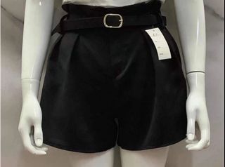 (Category: ) located in . Submitted by nerdycloset (Listing ID 1309543809, Image 1). Description: .