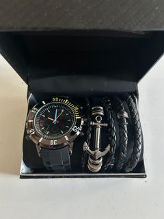 BRAND NEW IN BOX AMERICAN EXCHANGE WATCH AND BRACELET SET