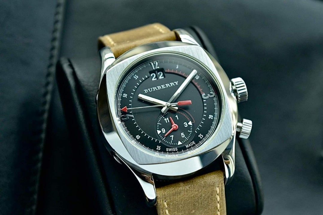 Burberry Endurance Dual Time QUARTZ Men s Fashion Watches Accessories Watches on Carousell