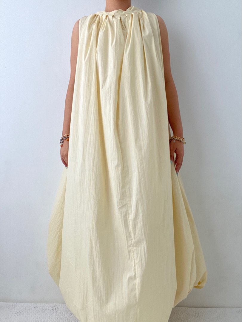Aleris Bubble Hem Dress in Butter Yellow Cotton