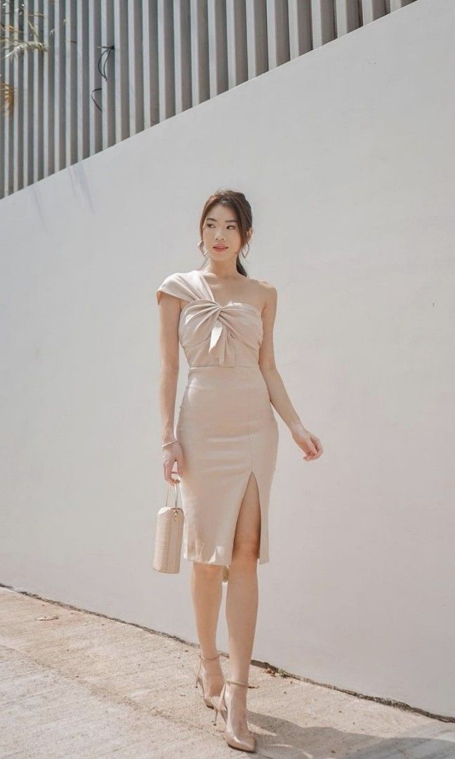 Bow twist midi dress clearance