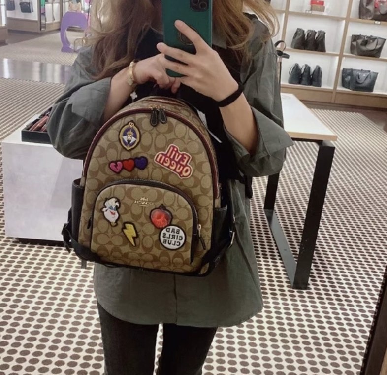 CC148新品 COACH バッジ バックパック CC148新品 COACH バッジ バックパック