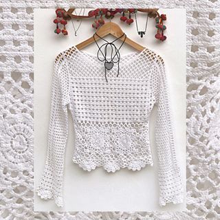Crochet Flower Lace Knit Flare Bell Sleeves Longsleeves Bohemian Boho Coachella Festival White Top Blouse Cover Up