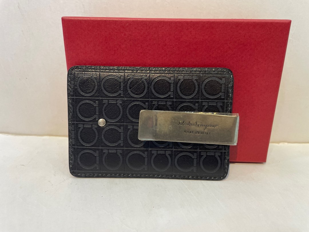 FERRAGAMO NERO PEBBLE CALF CARD CASE WITH MONEY CLIP