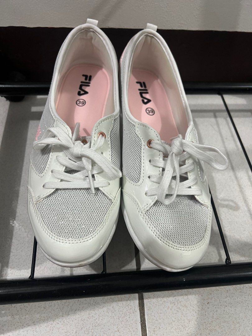 Fila Sneakers Loafers for Women Women s Fashion Footwear Sneakers on Carousell