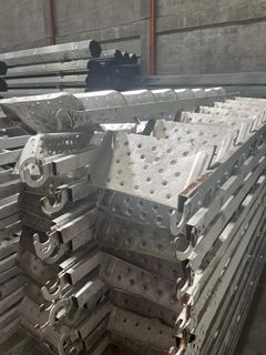 FOR SALE OR RENT SCAFFOLDING LADDER