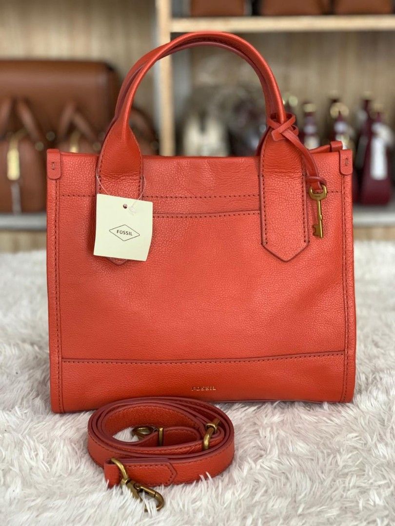 HARGA NET NO NEGO Ready Fossil Kyler Satchel Leather Red Clay Barang Mewah Tas Dompet di Carousell