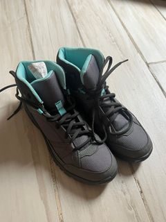 Hiking Shoes (Quechua decathlon)