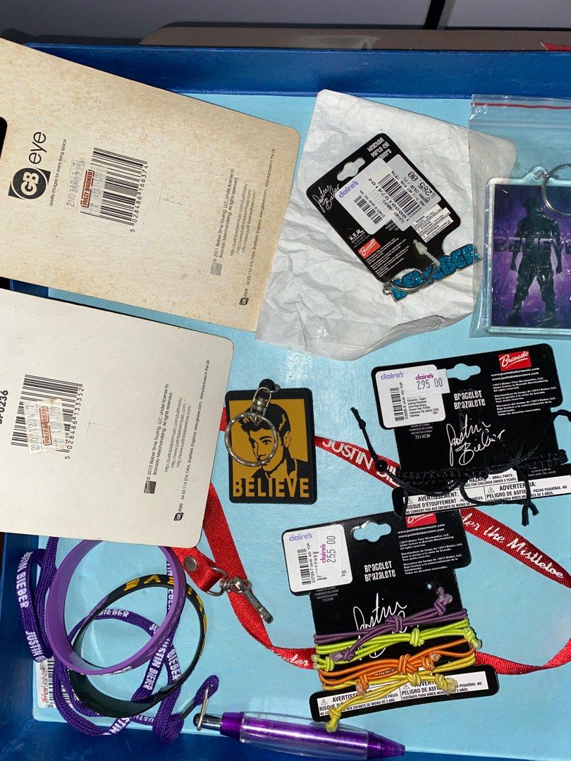 Justin Bieber CDs, DVDs and other collectables (Category: CDs & DVDs) located in Quezon City. Submitted by thestartingline (Listing ID 1309579686, Image 3). Description: .