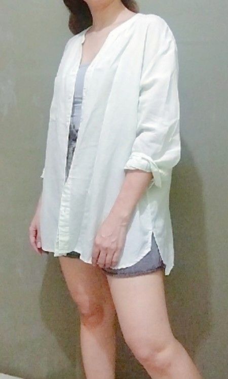 Linen Collarless Shirt (light) Lime Green (Category: Longsleeves) located in Cebu City. Submitted by laganda (Listing ID 1309548597, Image 2). Description: flawless free size ( bust 45" armhole 22" length 27") model size: medium.