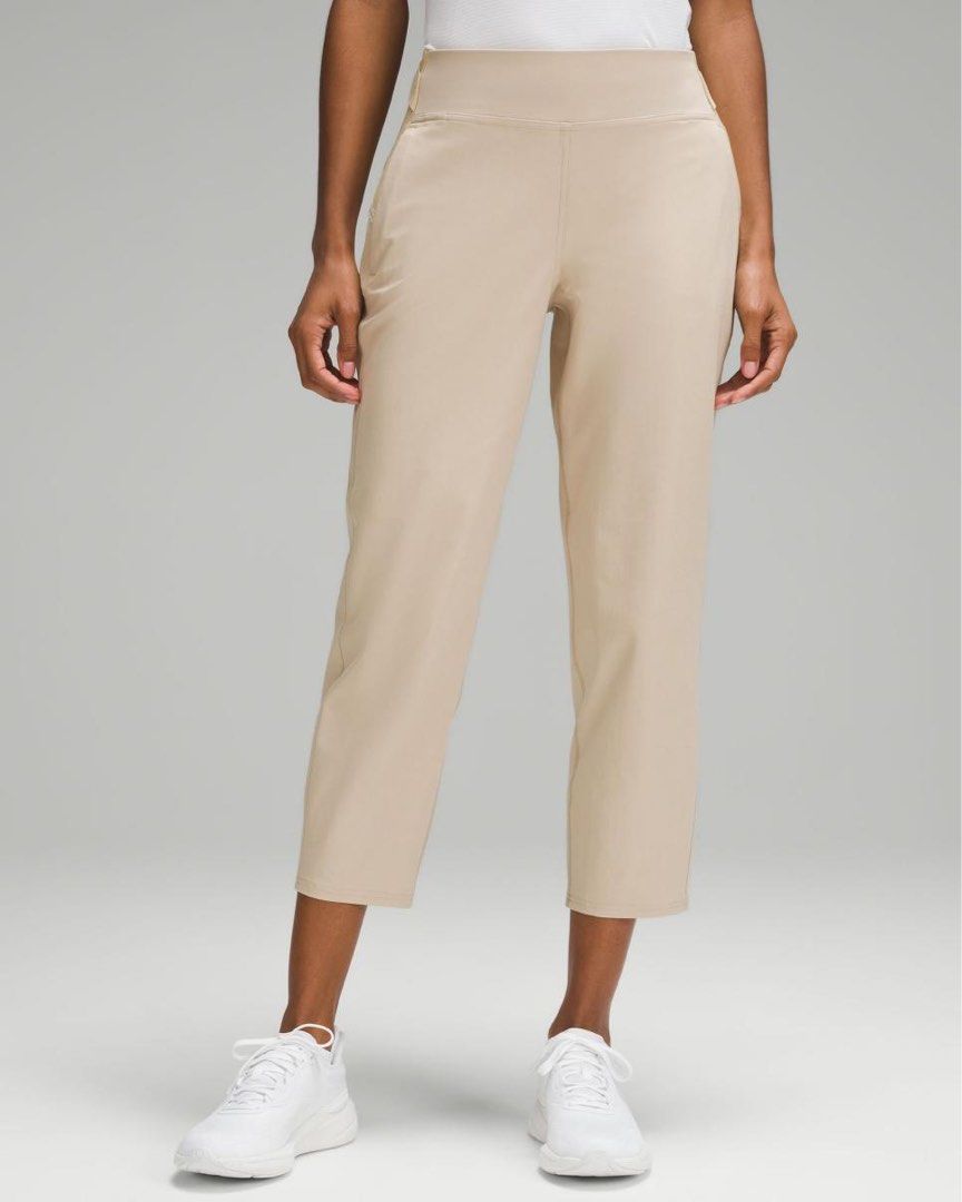Lululemon Warpstreme multi pocket mid rise golf cropped pant 24 Women s Fashion Activewear on Carousell