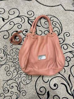 (Category: ) located in . Submitted by nfmpreloved (Listing ID 1309657610, Image 1). Description: .