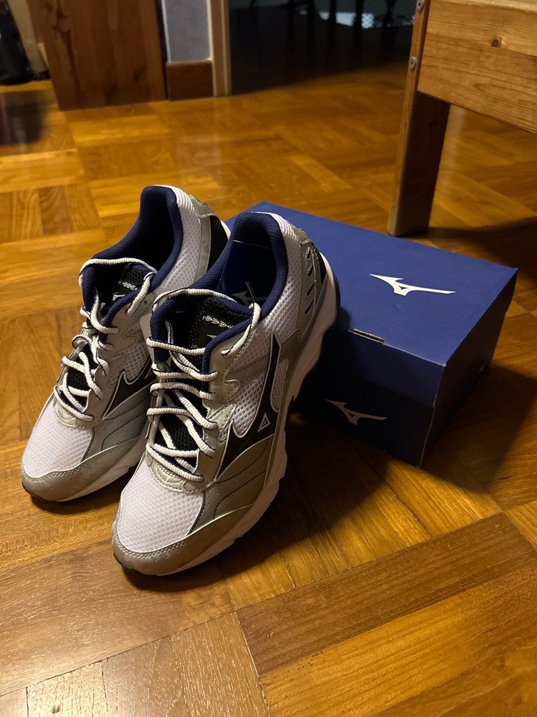 Mizuno wave glory wide hot sale