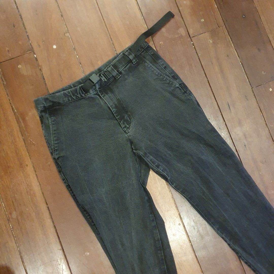 muji black jeans with buckle (Category: Jeans) located in Pasig City. Submitted by imnotabadguy (Listing ID 1309647268, Image 2). Description: -muji black jeans with buckle -mens size 29 -buckle for slightly adjustable waist -no stains -easy to wear and wash pm for more pictures.