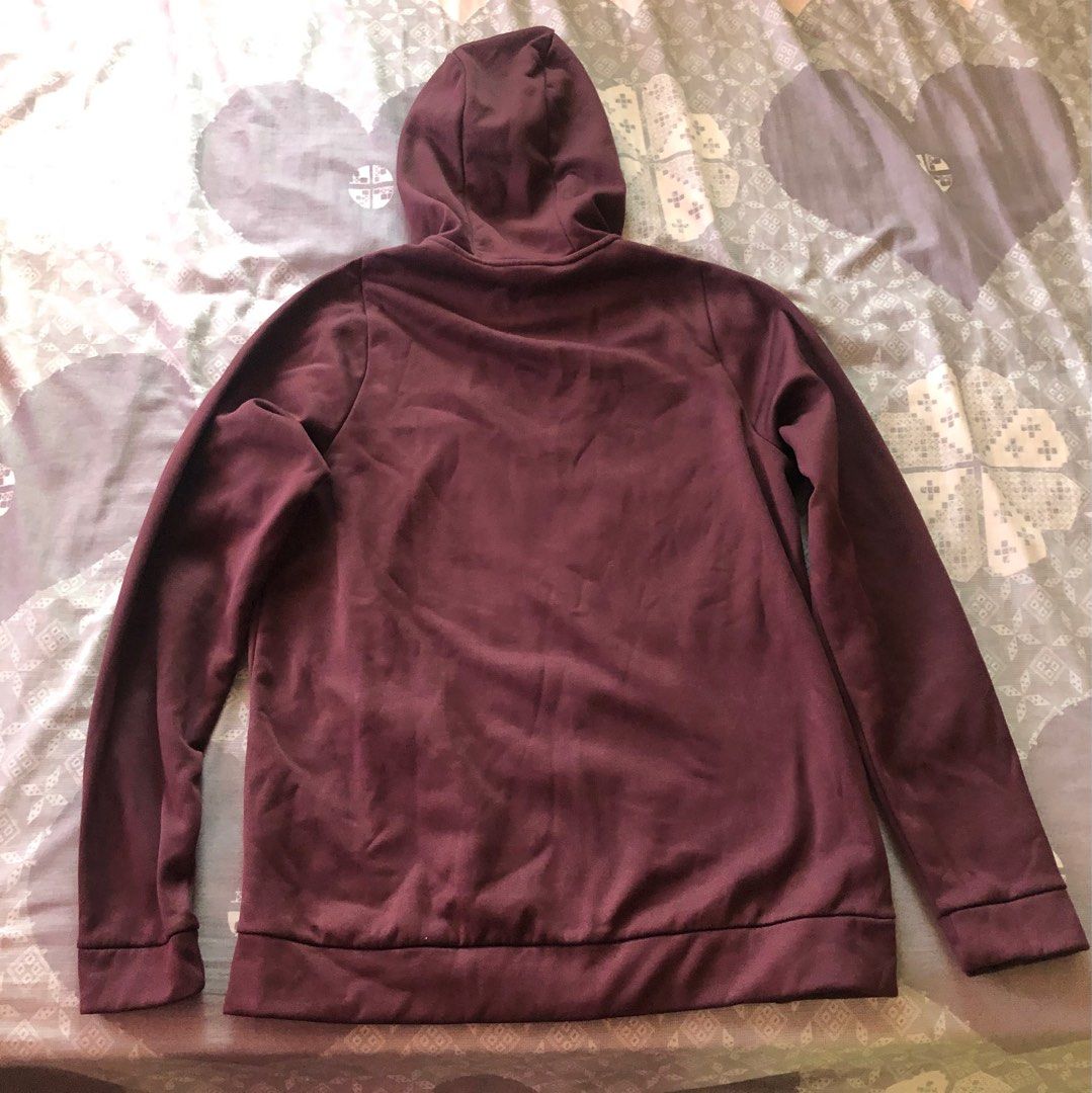 Nike Dri-Fit Hoodie (Category: Coats, Jackets and Outerwear) located in Lingayen. Submitted by ac1102 (Listing ID 1309594132, Image 2). Description: Nike Dri-Fit Hoodie * Size M * Pullover * Item was for personal use * Please manage your expectations * No flaws unless otherwise stated * Needs to be washed since it came from storage FREE SHIPPING!! Location: Lingayen, Pangasinan.