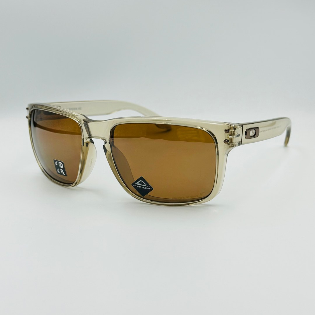 Oakley holbrook sepia 2025