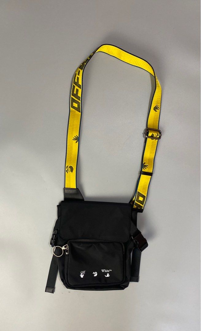 OFF WHITE Sling Bag Men s Fashion Bags Sling Bags on Carousell