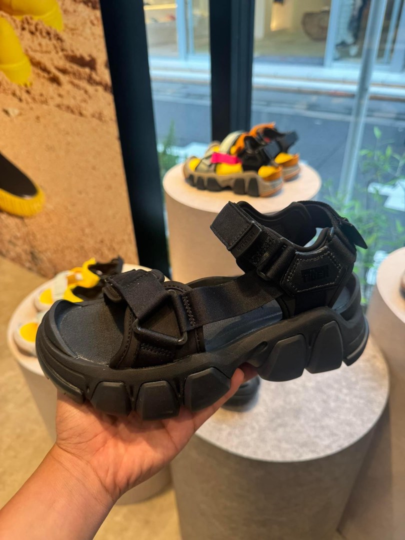 Onitsuka Tiger DENTIGRE BELTED BLACK - スポーツサンダル