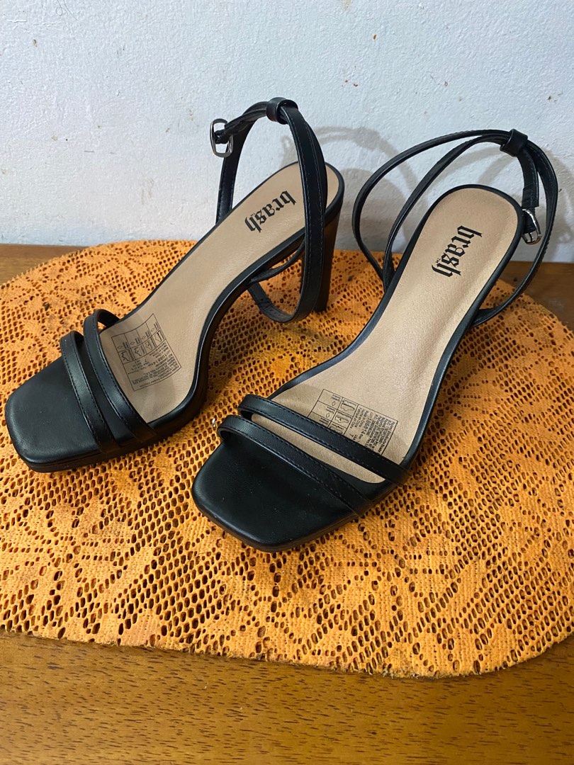 Payless Black Heels Women s Fashion Footwear Heels on Carousell