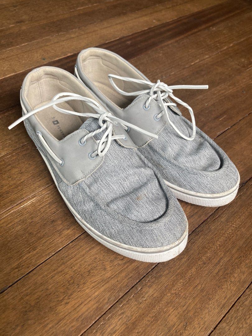 PENSHOPPE Men s Canvas Loafers Men s Fashion Footwear Casual Shoes on Carousell