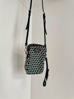 （分類：）位於 。 由 fav24 提交（商品編號 1309688415，圖片 1）。簡介： 。