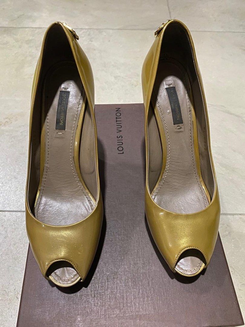 [PRELOVED] Louis Vuitton Peep Toe Heels
