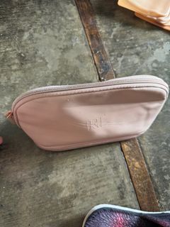 Real Techniques make up pouch